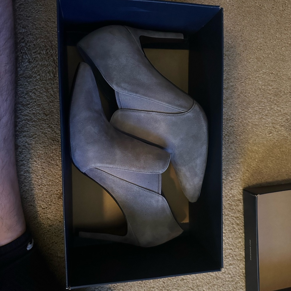 COLE HAAN GRAND OS Stiletto Ankle Boot Booties Gray Suede Leather Size